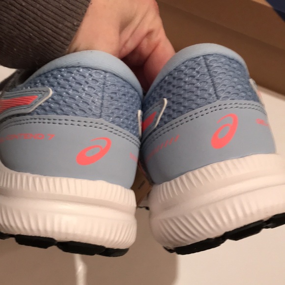 NWT ASICS GEL CONTEND 7 women’s 6 wide athletic tennis comfort casual walk shoe - Picture 6 of 12